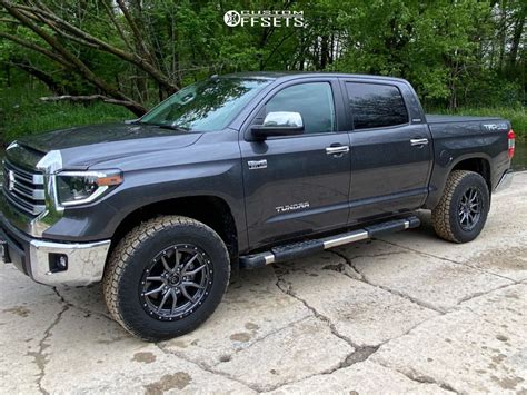 Toyota Tundra With X Fuel Rebel And R Toyo Tires