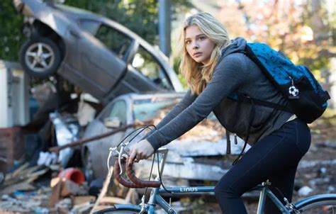 Wallpaper Postapokalipsis Bike Chloe Grace Moretz Chloe Grace Moretz