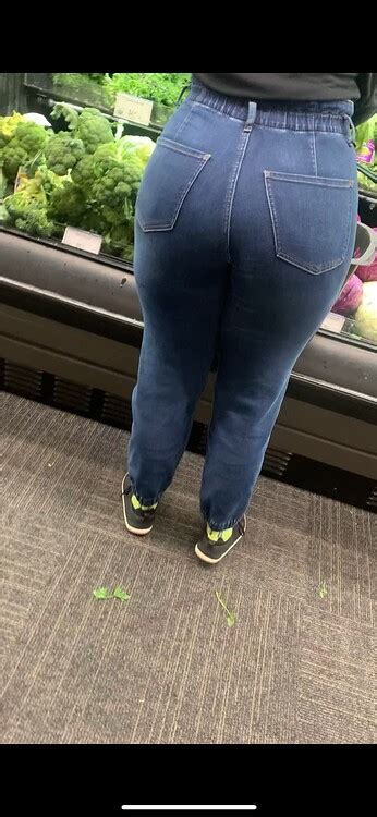 Amazing Ass In Jeans With Video Forum