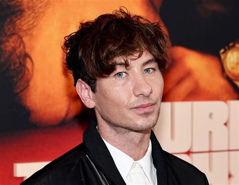 Fashion bloggers are criticizing the latest cool cut hairstyle fad 15