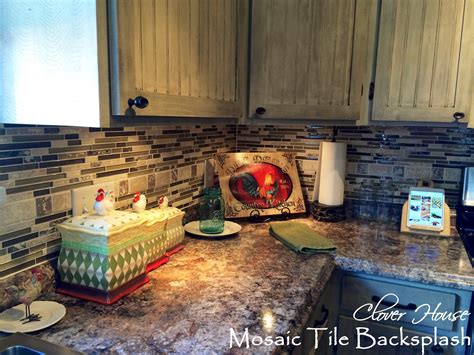 Clover House: DIY Mosaic Tile Backsplash