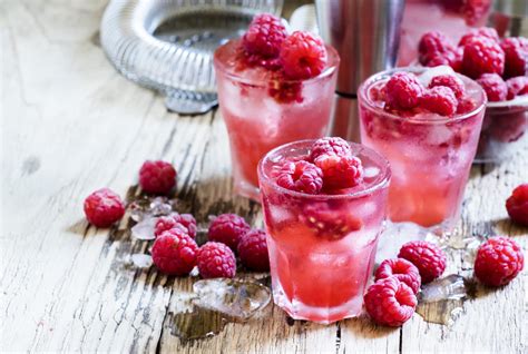 Raspberry Gin Recipe Easy To Make At Home In Under Minutes