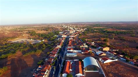 A Prefeitura Municipal de Ouro Velho assina o Termo de adesão do