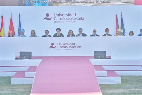 Actos De Graduación En Las Universidades Del Municipio