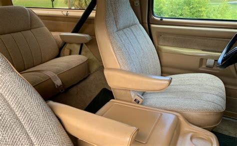 Top 119 1990 Dodge Ramcharger Interior Best Tnbvietnam Edu Vn