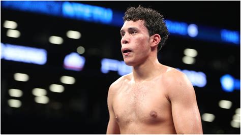 David Benavidez revela que el CMB le quitará el título a Canelo Álvarez