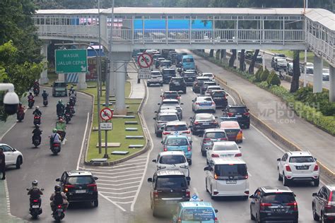 Deretan Jenis Kendaraan Motor Dan Mobil Mewah Kena PPN 12 Persen