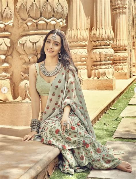 Shraddha Kapoor Hot Photos As Of Bollywood S Fashion Icon