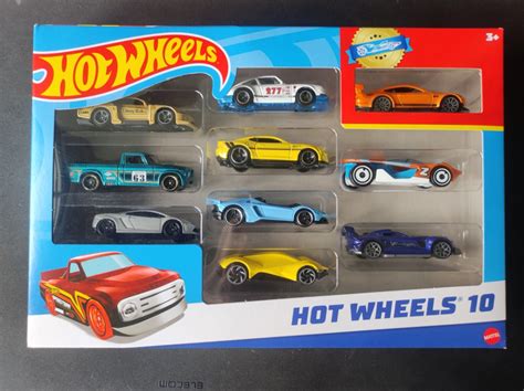 hot wheels 10 pack, Hobbies & Toys, Toys & Games on Carousell