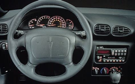 1997 Pontiac Sunfire Interior Pictures