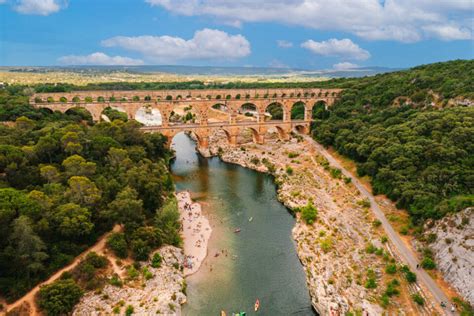 Gard Le Pont Du Gard Cinq Euros Ou Cent Millions De Sesterces