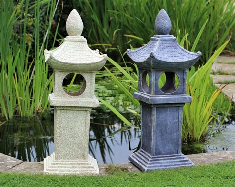 Garden Ornament Solar Lantern Pagoda Chinese Japanese Lantern Decor La