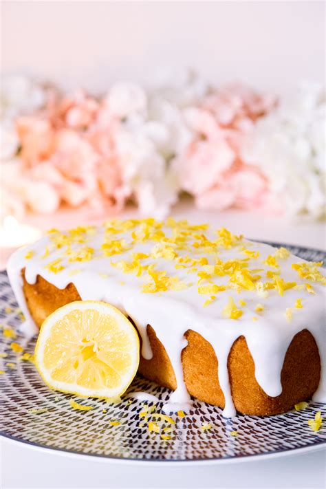 Lemon Drizzle Cake Recipe - Honest Mum