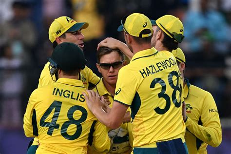 Adam Zampa broke a strong third-wicket stand | ESPNcricinfo.com