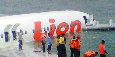 Pesawat Ini Jatuh Di Laut Dan Sungai Merdeka