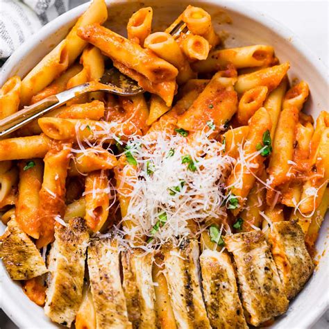 Penne Alla Vodka With Chicken Recipe Chronicle