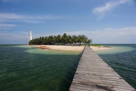 Pulau Beras Basah Pulau Di Kalimantan Timur Dengan Pesona Pantai Pasir