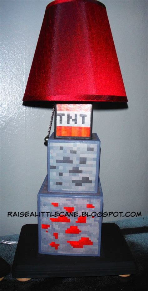 Minecraft Inspired Desk Lamp by RaiseALilCane on Etsy Preteen Bedroom, Boys Bedroom Paint, Lamp ...