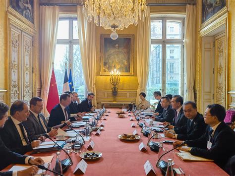 Hua Chunying 华春莹 on Twitter Wang Yi and French president s diplomatic