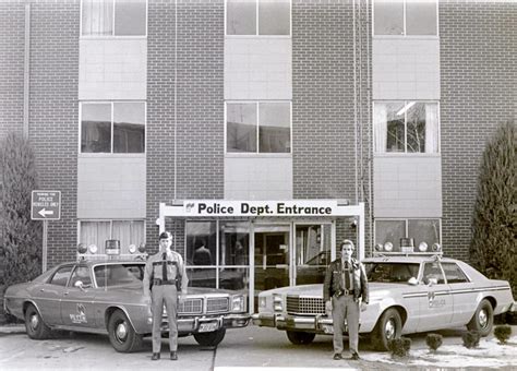 photo gallery group officer  police facilities