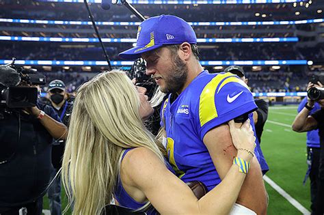 Matthew Staffords Wife Kelly Hall Reacts To His Super Bowl Win