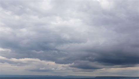 Previsioni Meteo Domenica 6 Febbraio 2022 Vento Nuvole Pioggia E