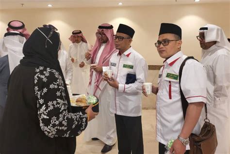 Layani Jemaah Haji Di Mekkah Petugas PPIH Cek Kesiapan Maktab