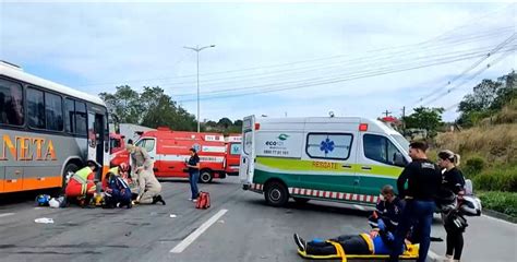 Acidente motos e ônibus deixa 4 feridos na Rodovia do Contorno no