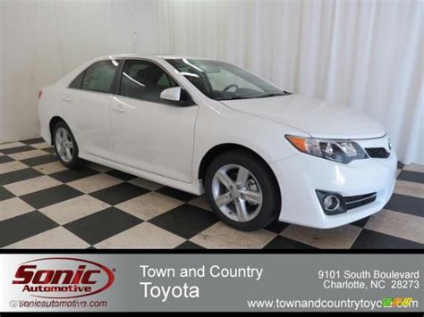 Super White Toyota Camry Se Photo Gtcarlot