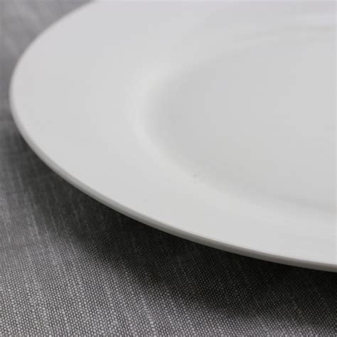 Gibson Home Noble Court 12 Piece Dinner Plate Set In White