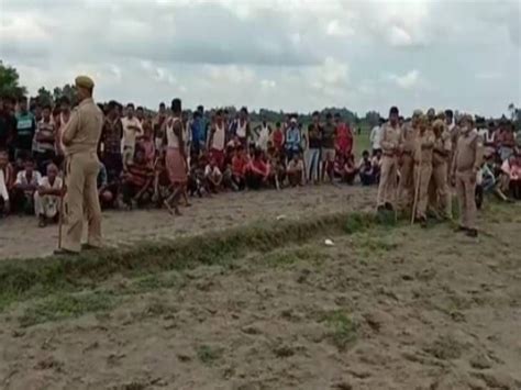 Body Found Naked In Sugarcane Field Knife Stabbed In Throat And