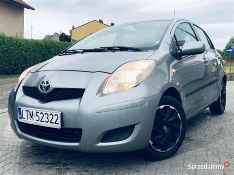 Toyota Yaris 1 4d 2008r 90KM 4drzwi klima elektryka Przemyśl