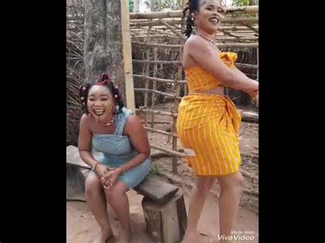 Twerking Babe YouTube