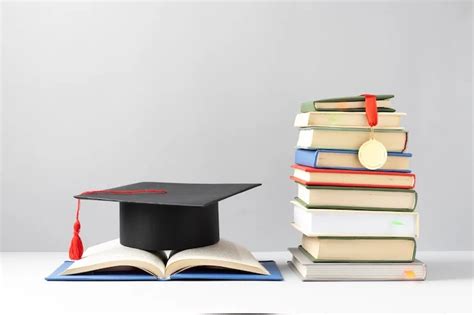 Duration of a PhD Degree: How to pay Fees in University? - Aimlay