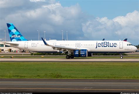 N2016J JetBlue Airways Airbus A321 271NX Photo By Hector Antonio HR