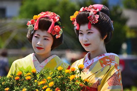 白鷹町 紅花まつり 山形舞子撮影会 Koubouのホームページ