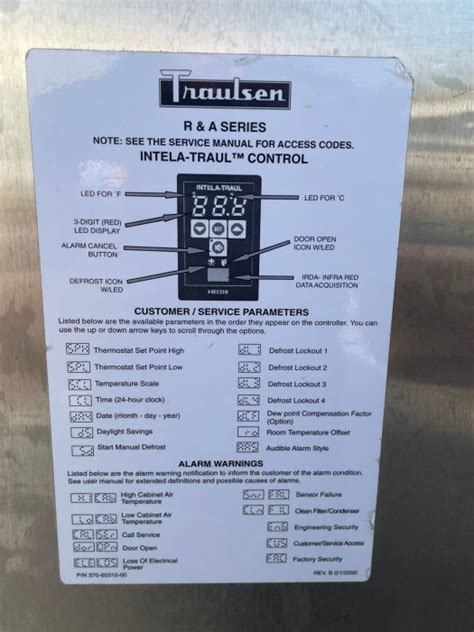 Traulsen Model Rri Lut Fhs Two Door Rolling Refrigerator For Sale