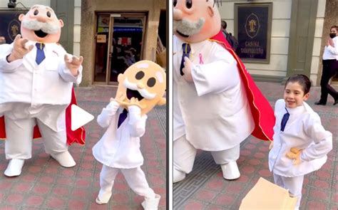 Niño sorprende con disfraz de Dr Simi para Halloween