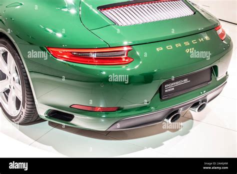 Stuttgart Germany Sep 2019 Irish Green Porsche 911 Carrera S 2017