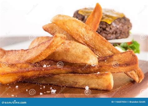 Hamburger Et Pommes Frites Faits Maison Photo Stock Image Du Homemade