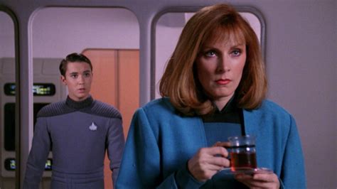 Why Star Trek Cut Beverly Crusher From The Next Generation Season 2