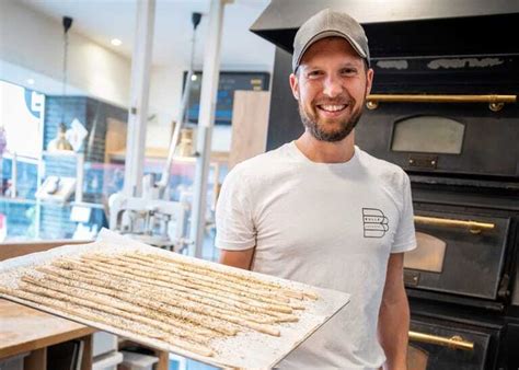 Bargeld auf dem Rückzug So stellen Handwerker auf digitales Bezahlen