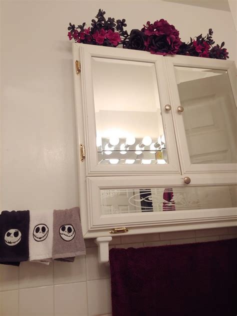 Nightmare Before Christmas Bathroom Color Scheme White Black Grey