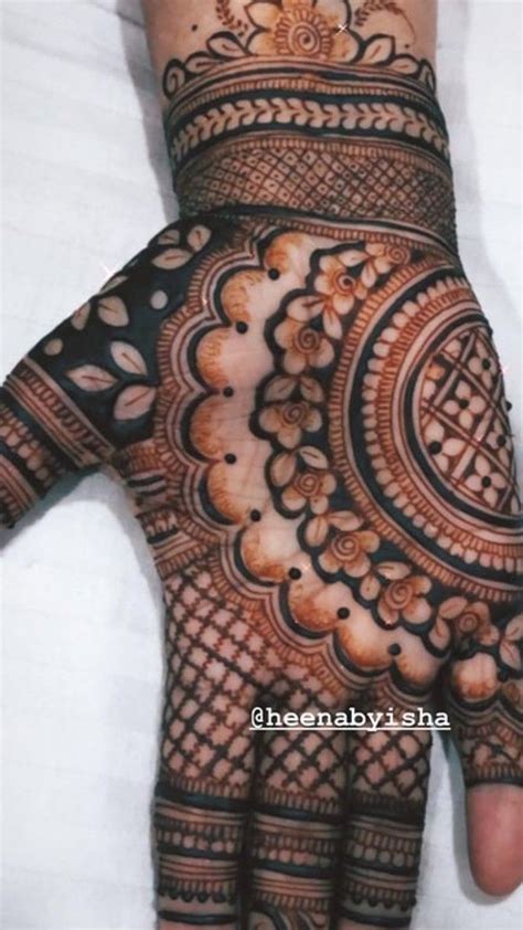 Pin By Thangamani On Wrist Mehandi Mehndi Designs Book Unique Mehndi