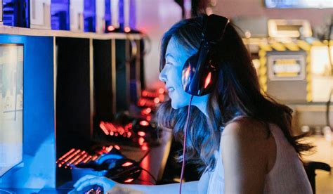 Mulheres Nos Games De Streamers A Produtoras De Jogos NAVE Blog