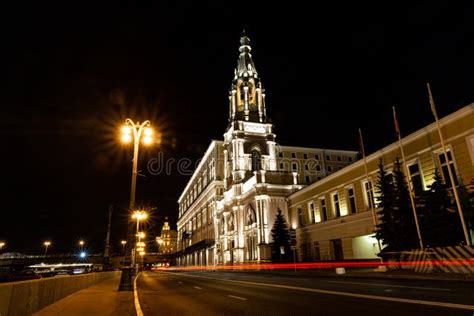 Night View of the Sofiyskaya Embankment and Church of Sofia the Wisdom ...