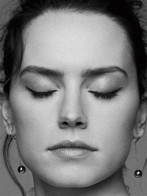 Daisy Ridley Actress Celebrity Monochrome Women Closed Eyes Face