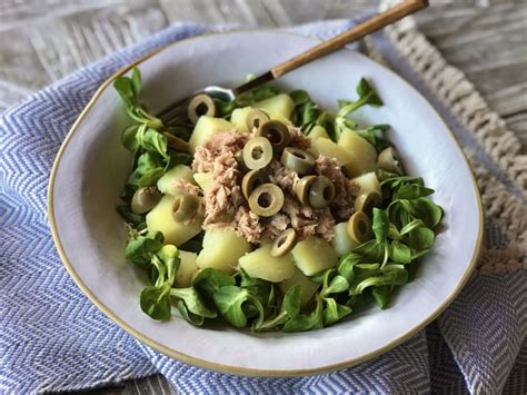 Ensalada de Atún Patata y Canónigos Receta ekilu