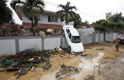 TYPHOON ONDOY: Typhoon Ondoy: Tragic Experience