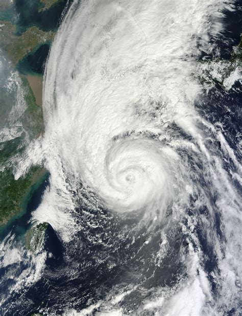 Typhoon Sanba 17w In The East China Sea